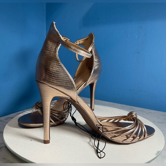 NWOT Who what wear Women's heeled sandals 7.5 - Picture 10 of 10
